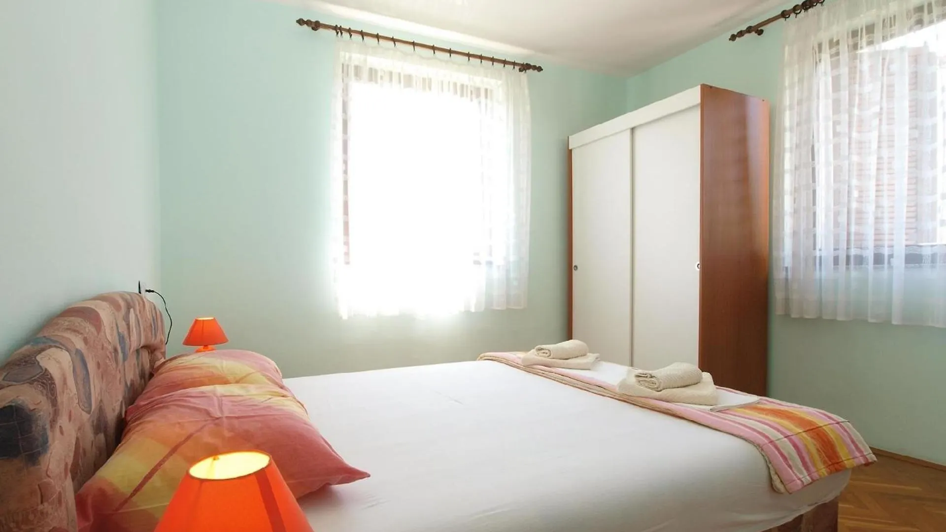 Ferienwohnung Fuer 6 Personen Ca 62 Qm In Fazana, Istrien Istrische Riviera Apartment Fazana